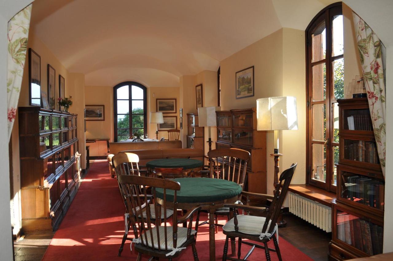 The Golf Club Guest House Менаджо Екстериор снимка