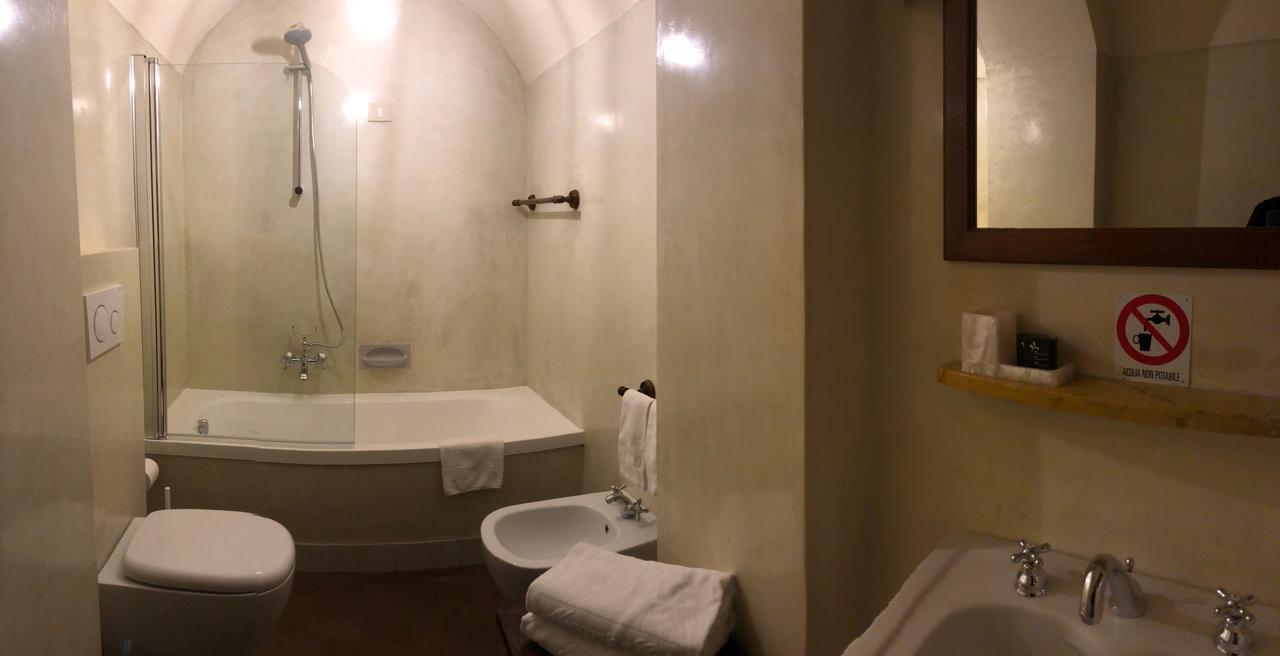The Golf Club Guest House Менаджо Екстериор снимка