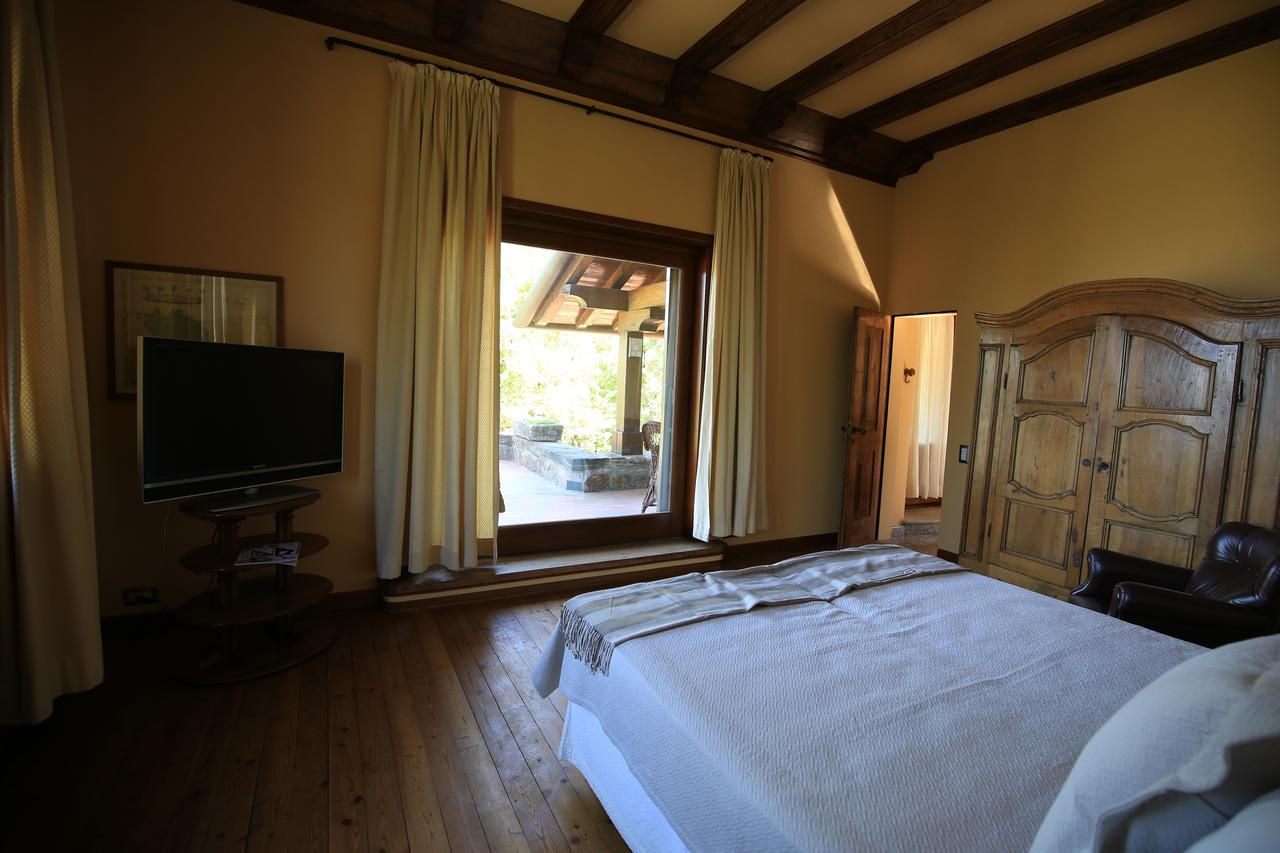 The Golf Club Guest House Менаджо Екстериор снимка
