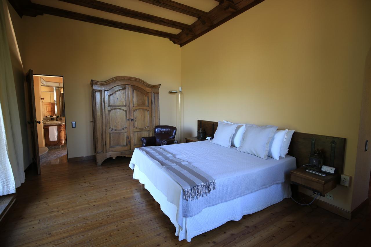 The Golf Club Guest House Менаджо Екстериор снимка